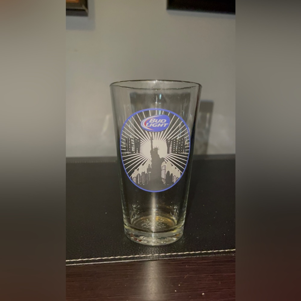 BudLight New York Skyline 12oz Glass
